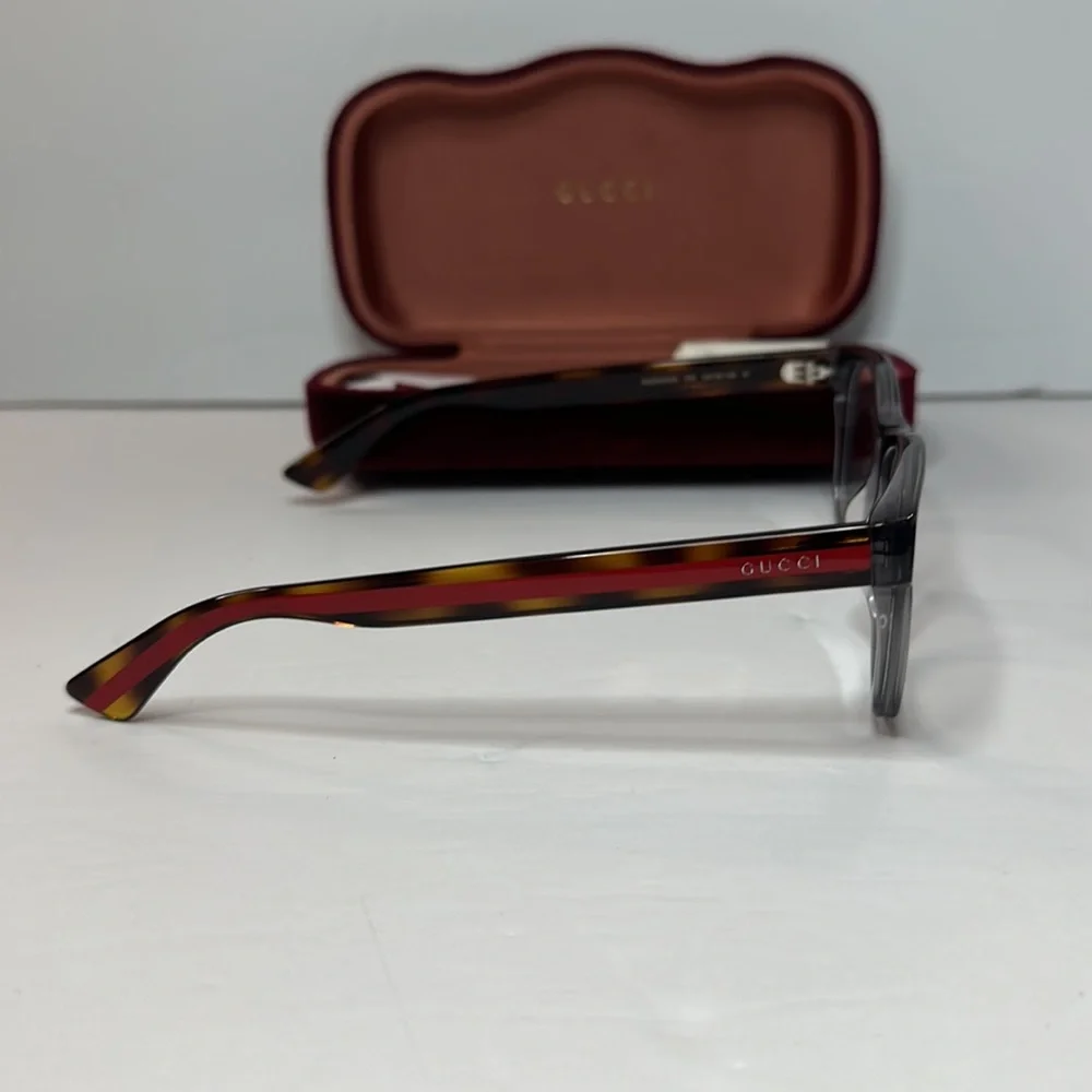💯 - New- Auth - Gucci's GG0004ON soft lines across frames front.Iconic web e…